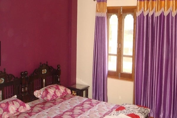 Pushkar Lake Palace - Tap to explore photos