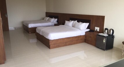 Hotel Shree Krishna Mahal Room Type - Suite AC Room