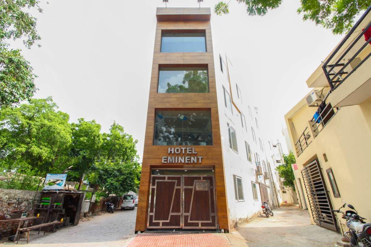 Hotel Eminent -  Front of Pushpanjali Hospital - Tap to explore photos