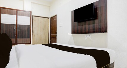 Super Collection O Nagwa Lanka Varanasi Room Type - Classic