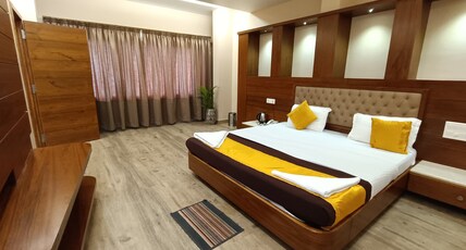 Hotel Mayura Residency Room Type - SUITE