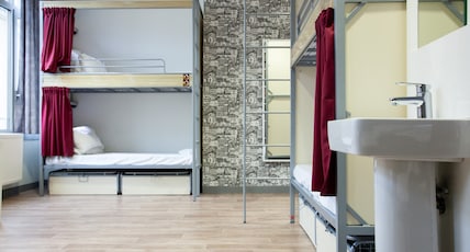 St Christophers Inn Paris Gare du Nord Room Type - Bed in 6-Bed Dormitory Room with Shared Bathroom