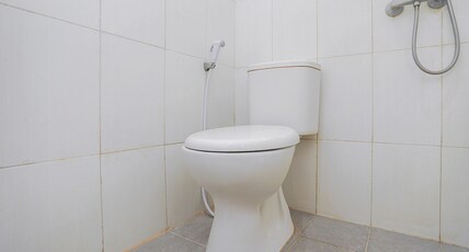 Capital O 1086 2oscar Room Type - Indonesia Deluxe Twin