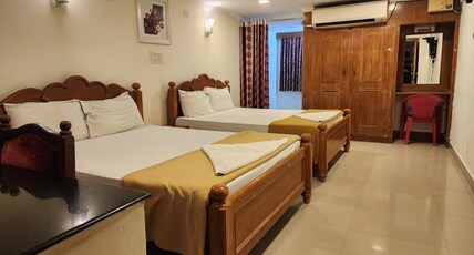 Srinivasa Residency Room Type - SUITE AC