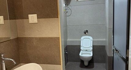 Hotel Mayur Inn Room Type - Deluxe Non AC Room