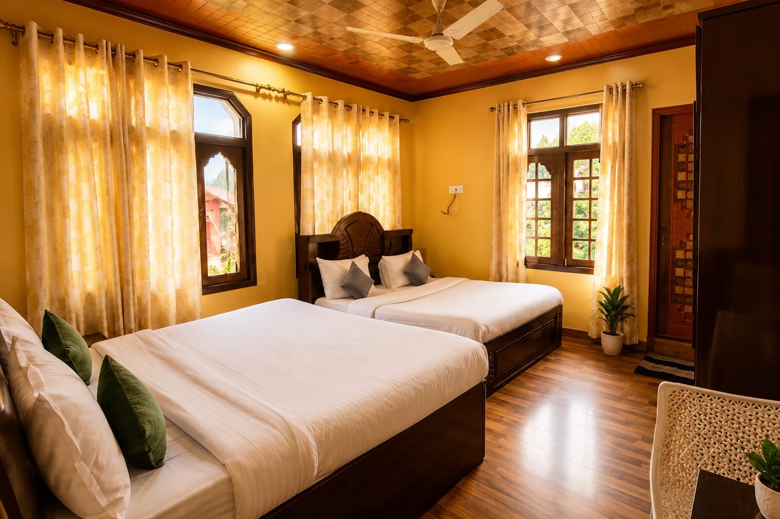 The Upscale Inn (5Mins Drive to Dal Lake - Srinagar) - Tap to explore photos