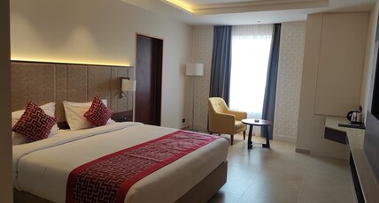 Aarya Mansion - V One Hotels Room Type - Elegance Room