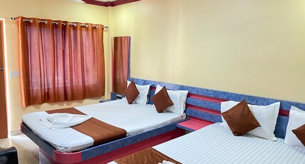The Hotel Annapurna Room Type - 4 BED STANDARD AC