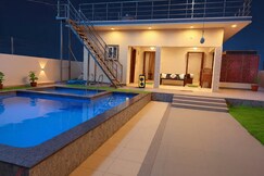 Sea pearl villa a two bedroom with pool