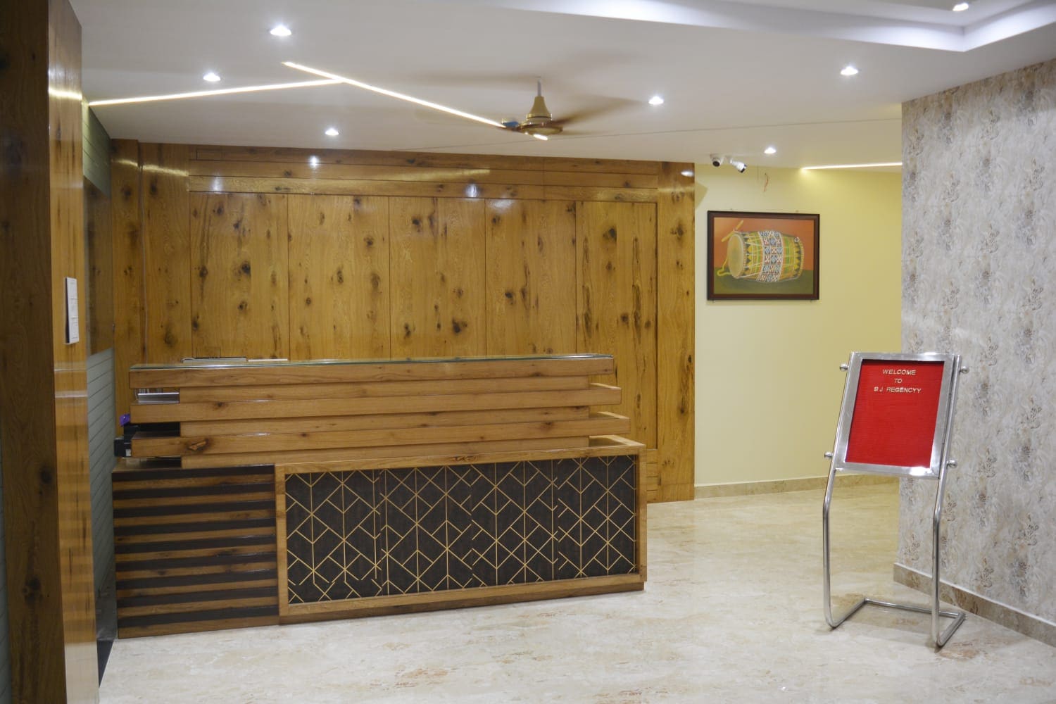 Main gallery