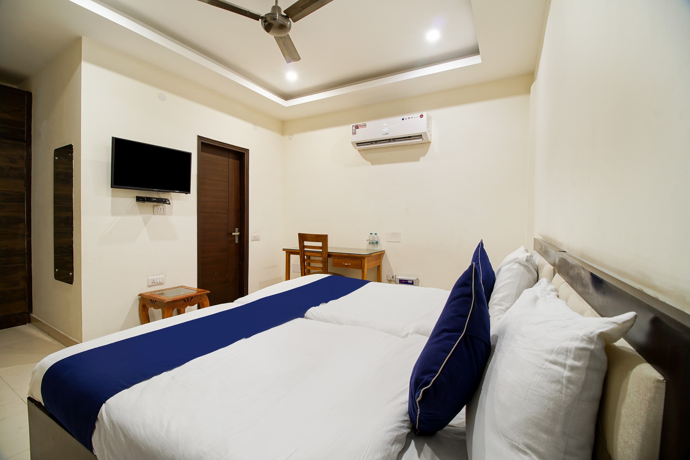 Hotel O Yor Residency - Tap to explore photos