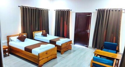 Dee Helios Room Type - Deluxe Room