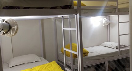 Sprinklers Hostel | Dorms & Cafe Room Type - Bed in 6-Bed Mixed Dorm Room