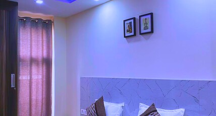 Cassava Stays Room Type - Twin Room with Balcony