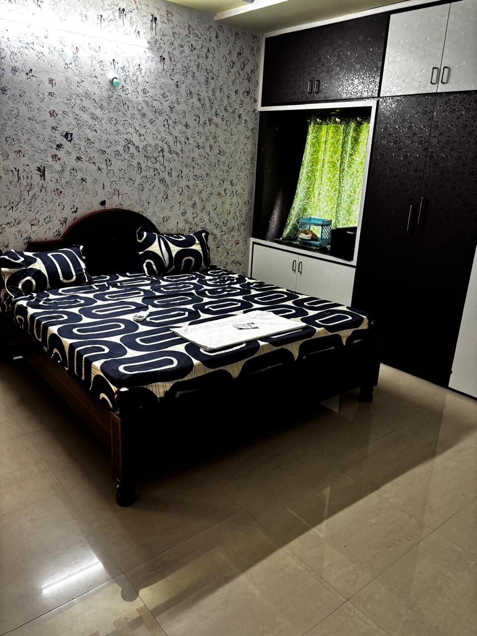 MAHA Home Stay - Tap to explore photos