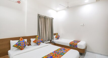 Hotel D Grand Room Type - PRIVILEGE TRIPLE CLUB ROOM (Triple Bed Room A.C.)