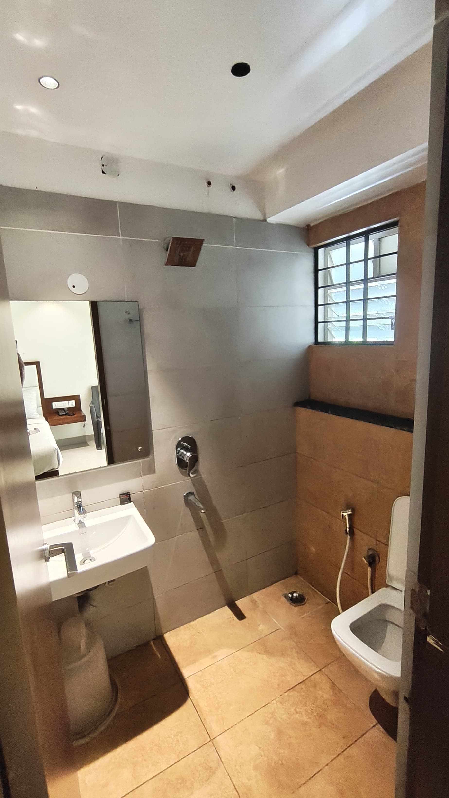 Hotel Phoenix Suites Brookfield Bangalore - Tap to explore photos