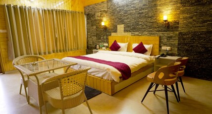 The Baan Chakrata Room Type - Lower Deck Room