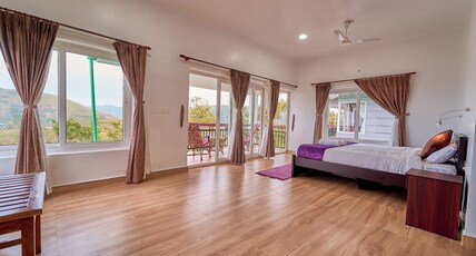 Priyas Villa Vagamon by VOYE HOMES Room Type - Premium Room with balcony