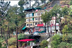 Heavens Mahasu Villas by GRB