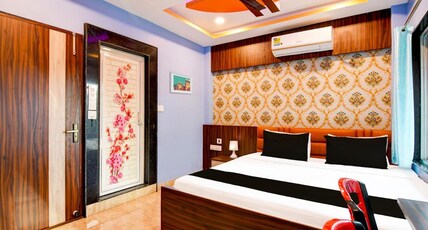 Uttara  Residency Room Type - Queen Size Bed AC