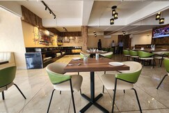 CHESTNUT TREE HOTEL