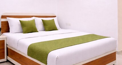 Janani Niwas | Matheran Room Type - AC - Deluxe Room