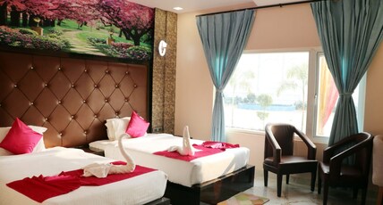 Blue Diamond Resort & Hotel Room Type - Royal Deluxe
