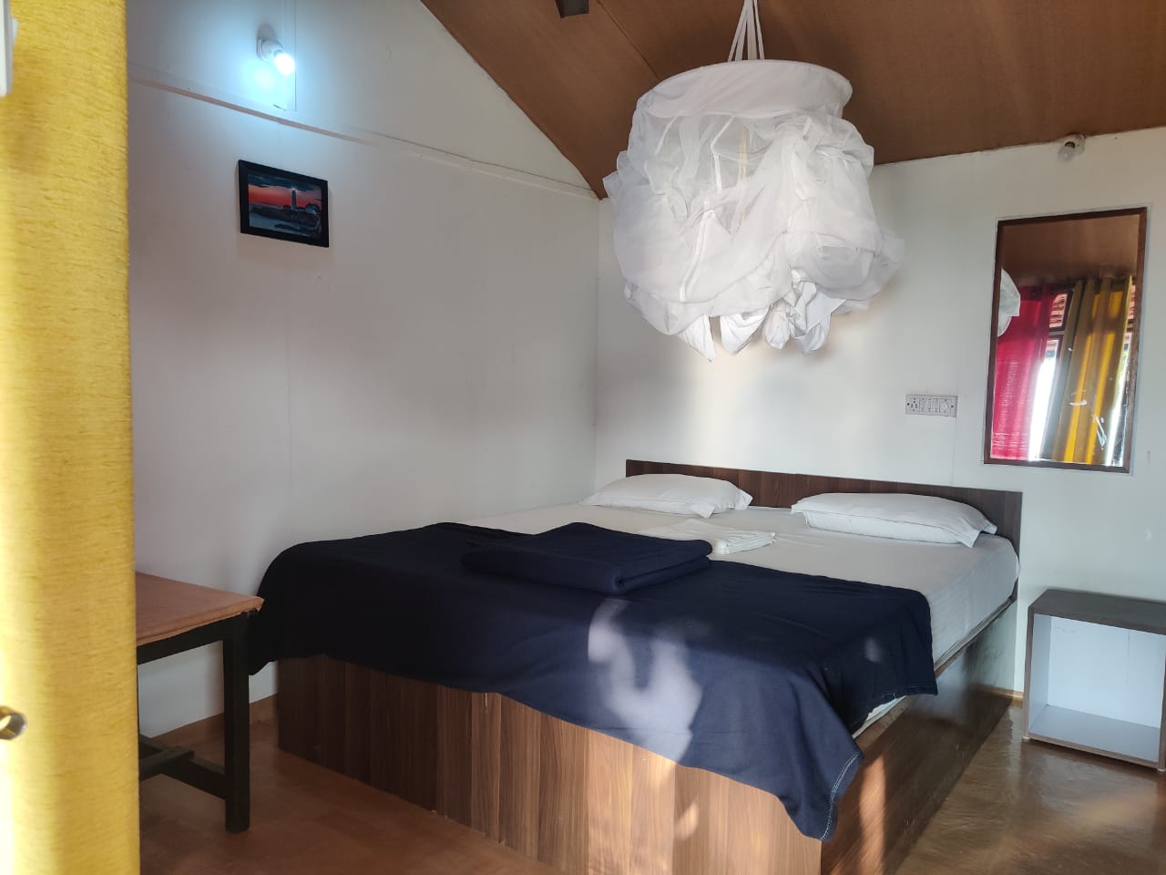 BNT SEAVIEWS - Tap to explore photos