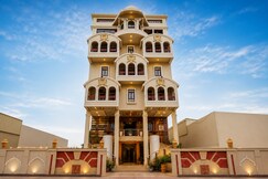 Hotel Raj Palace
