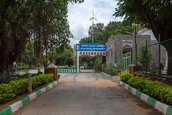 KSTDC Hotel Mayura Bhuvaneshwari Kamalapur