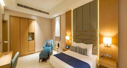Royal Central Hotel The Palm Room Type - Deluxe Double Room with Balcony