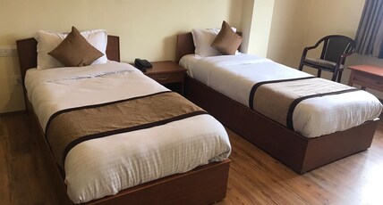 Parasol Norling Hotel & Spa Room Type - Classic Twin Bed Non-View Room