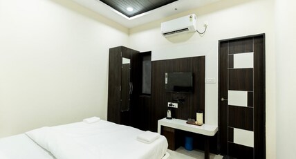 Hotel Basil Inn Room Type - Deluxe Room