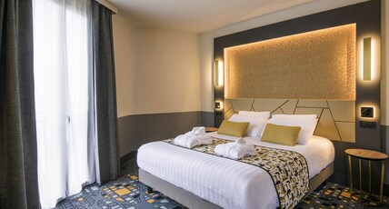 Mercure Rodez Cathedrale Room Type - Superior Room with 1 double bed Mercure Rodez Cathedrale Room Type - Superior Room with 1 double bed