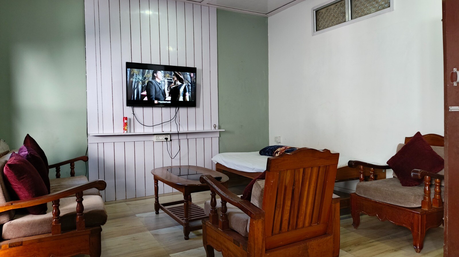 Main gallery