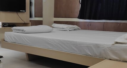 Kamala Shanti Palace Room Type - Double Bed Ac
