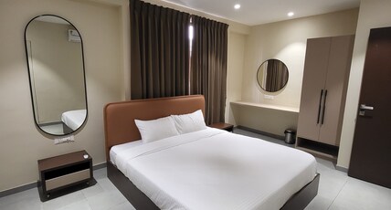 Ritz Hospitality - Hinjewadi Room Type - A/C studio in central Hinjewadi - 306