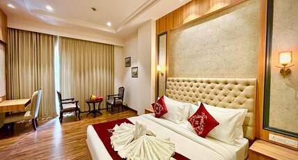 Hotel Sukh Farm 5-minute drive to Banasar Bagh Room Type - SUITE ROOM