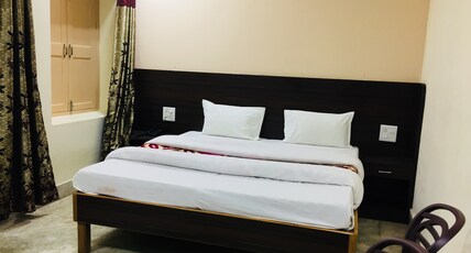Liberty Guest House Room Type - Standard AC Room
