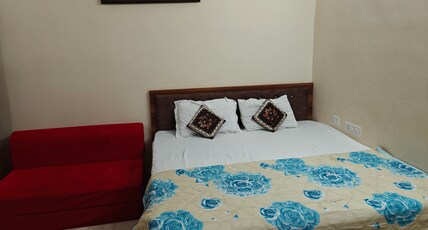 Radhe Shyam Niketan Hotel Room Type - Bedroom 16