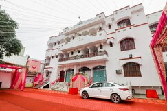 SPOT ON J C Guest House