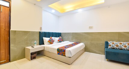 FabHotel Metro Residency, Indore Junction Railway Station Room Type - Suite Room
