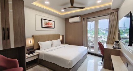 Park View Room Type - Deluxe Room with balcony