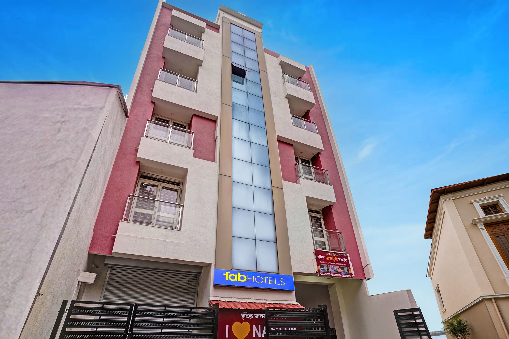 FabHotel Saptshrungi - Tap to explore photos
