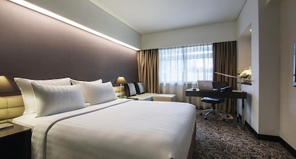 Pullman Jakarta Indonesia Room Type - PREMIUM SUPERIOR ROOM, 1 Queen Size Bed, City View Pullman Jakarta Indonesia Room Type - PREMIUM SUPERIOR ROOM, 1 Queen Size Bed, City View
