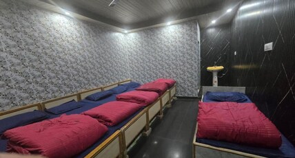 Rajkamal Guest House Room Type - Family Room With Mountain View
