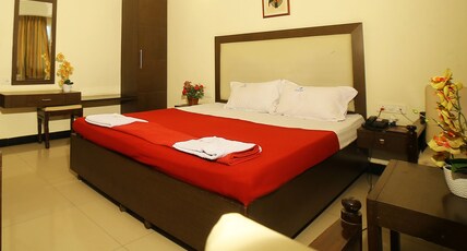 Hotel Raj Vihar Room Type - Standard Double Room ac