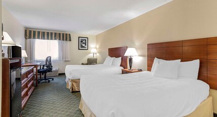 Best Western Plus Augusta Civic Center Inn Room Type - Accessible - 2 Double, Mobility Accessible, Communication Assistance, Roll In Shower, Non-Smoking, F