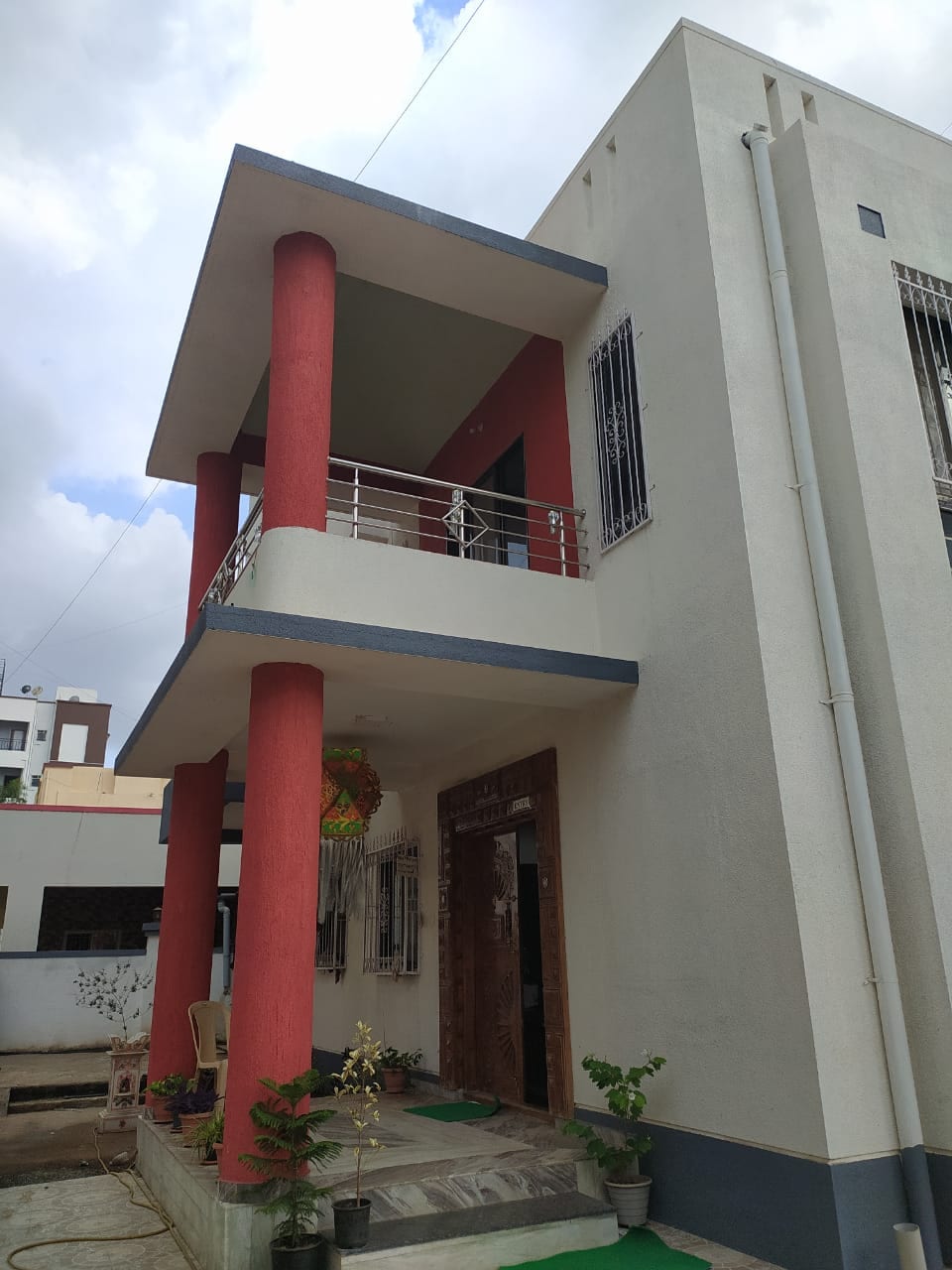 HOTEL RAJANIGANDHA - Tap to explore photos